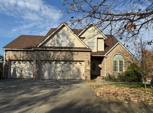 825 Livania Ln, Lexington, KY 40509