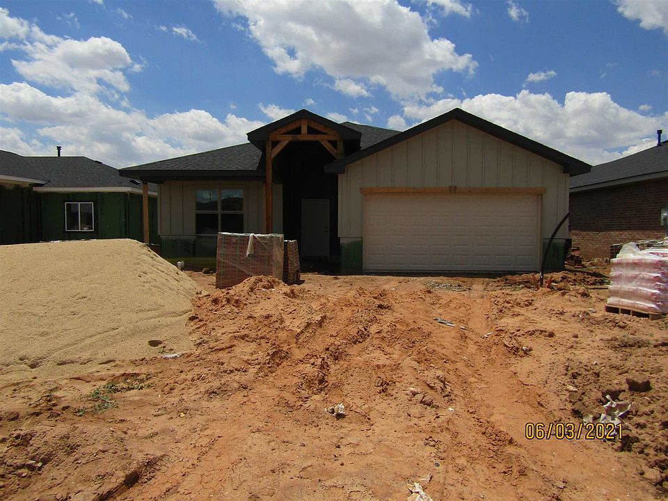 2nd image of 1102 Estacado St