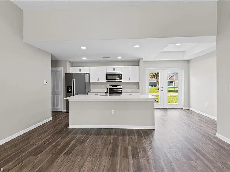 120 Britt Rd — Photo 4