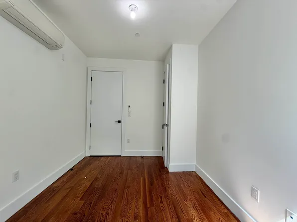 2514 Cortelyou Road image 10 of 14