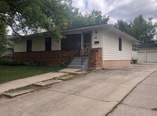 408 3rd Ave NE, Waseca, MN 56093