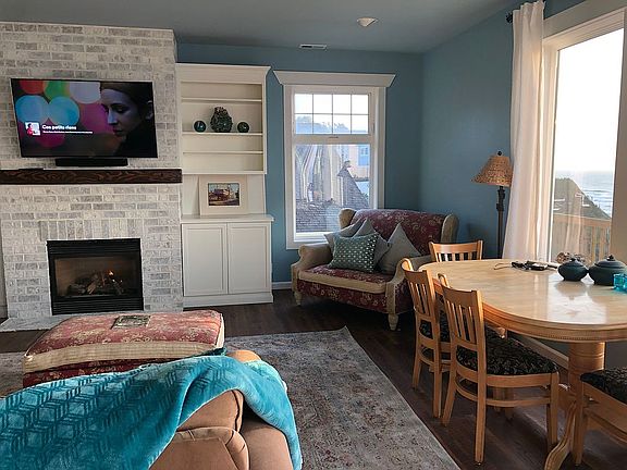 5th image of 1307 SW Dune Ave