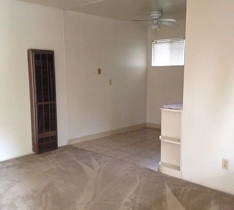 3rd image of 2016 18th St APT 05