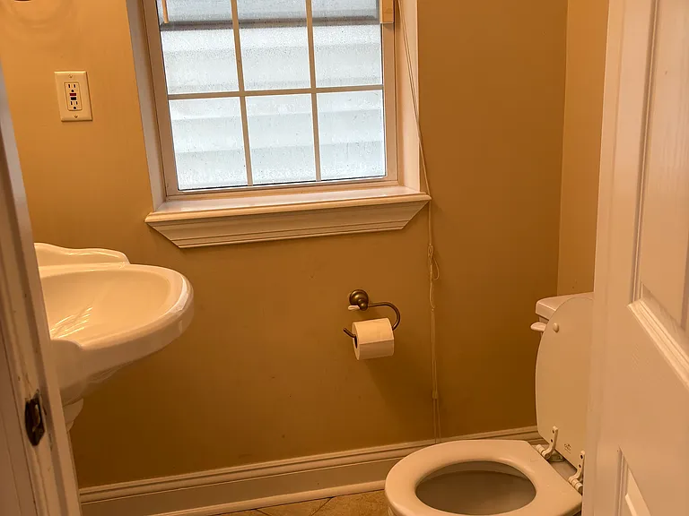 Main Floor Half Bath