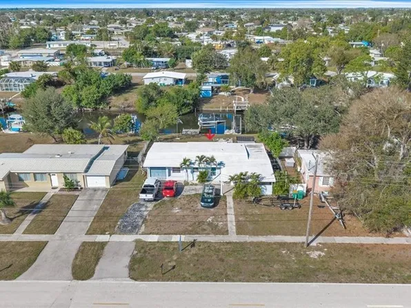 4015 Conway Blvd, Pt Charlotte, FL 33952