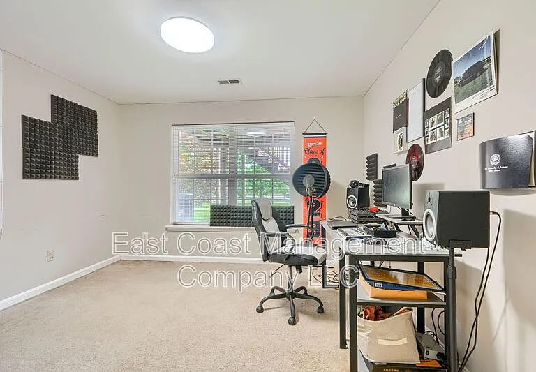 403 Deerhill Cir — Photo 28