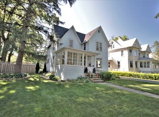 629 S 4th St, Dekalb, IL 60115