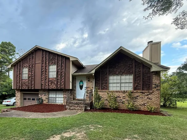 2204 Charter Rd, Jasper, AL 35504