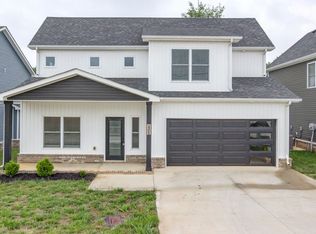 2505 Ashland City Rd, Clarksville, TN 37043