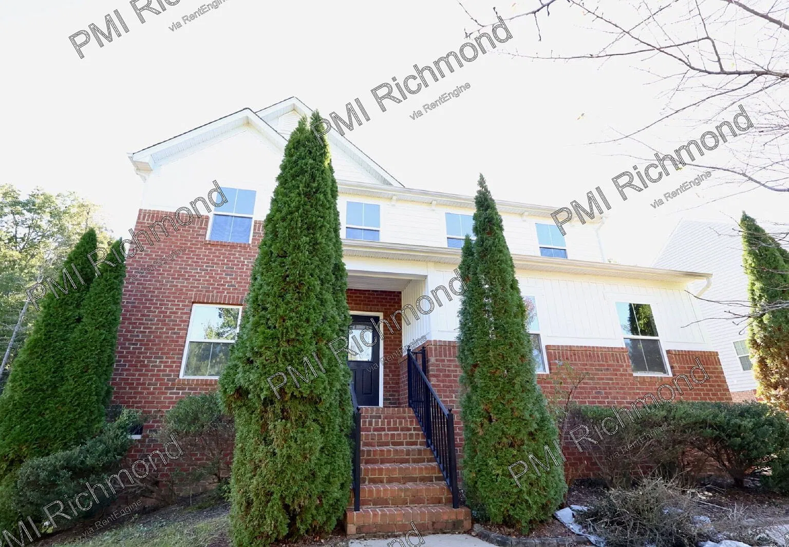 4 bed, 2.5 bath, 3060 sqft, $3,080 — Photo 1