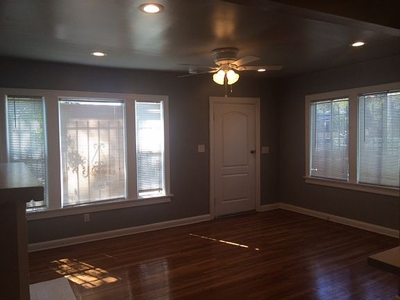 3rd image of 1218 N St Andrews Pl