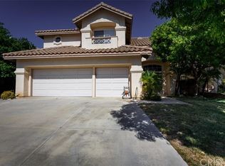 27823 Ron Ridge Dr, Santa Clarita, CA 91350