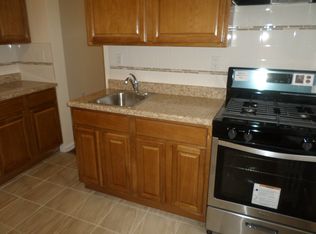 5915 Kennedy Blvd E APT E8, West New York, NJ 07093