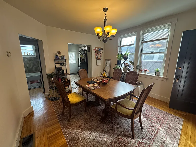 1461 Tolma Ave — Photo 9