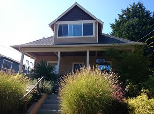 3231 34th Ave S, Seattle, WA 98144