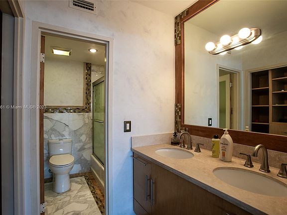5th image of 9381 E Bay Harbor Dr APT 502S