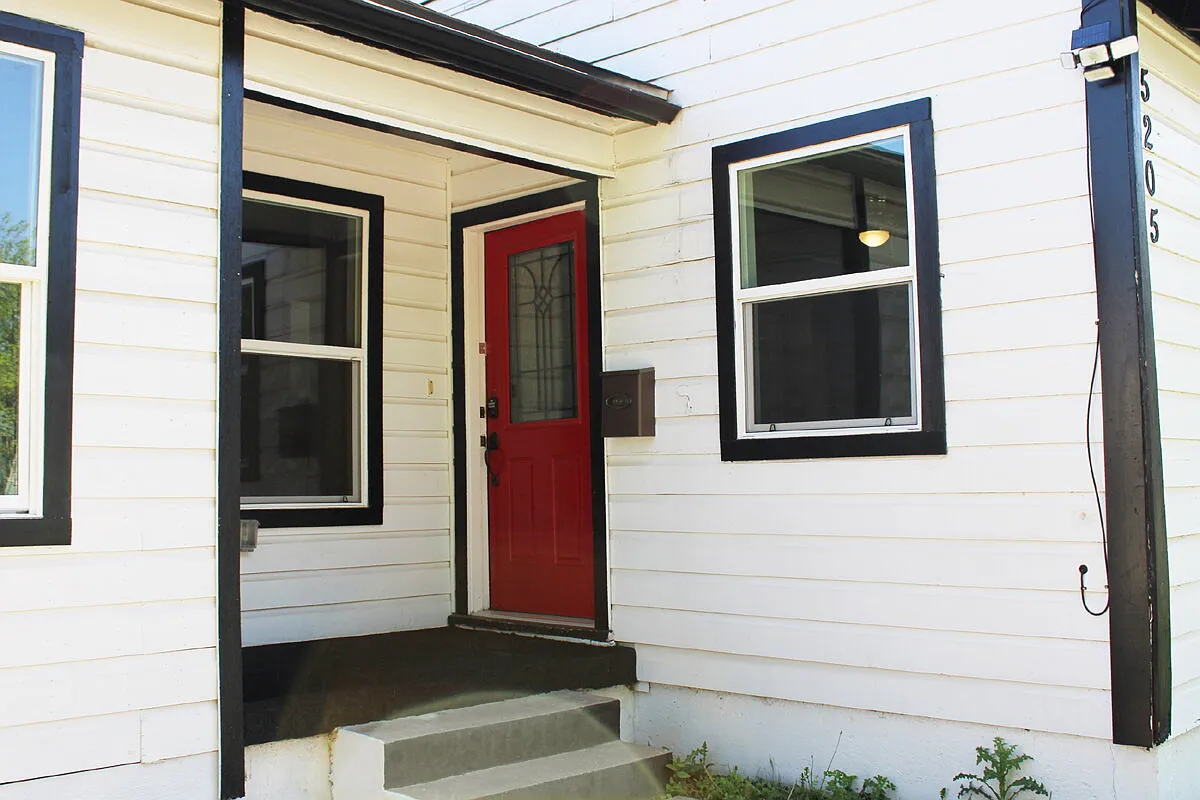 Building Photo - 5205 Gordon Ave
