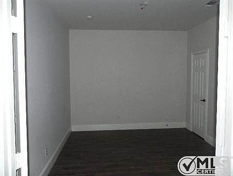 3rd image of 7217 Parkwood Dr