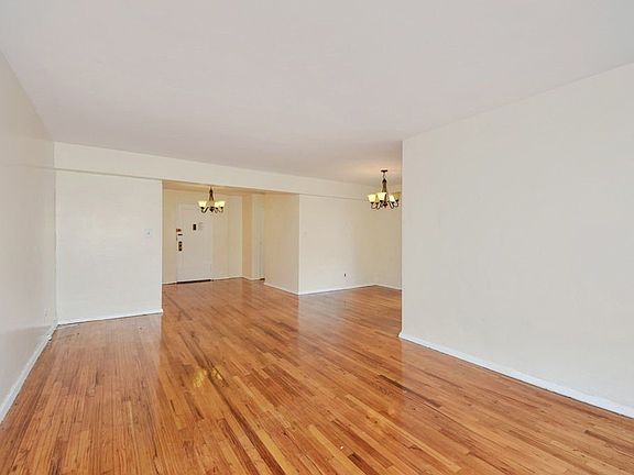 3rd image of 2860 Bailey Ave APT 3A