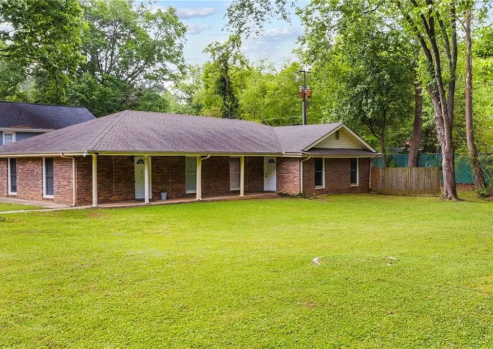 834 Wilson Cir