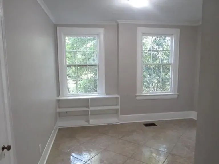 640 Plymouth St — Photo 11