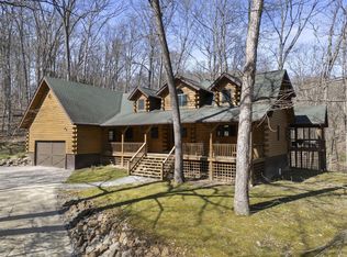554 Kusa Ln, Sugar Grove, OH