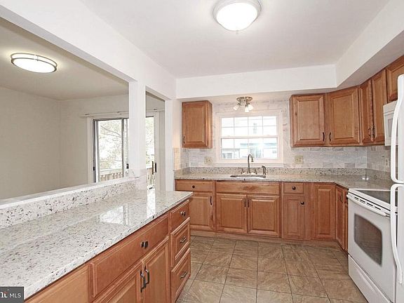 2nd image of 14914 Ampstead Ct