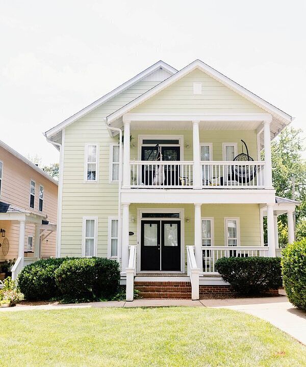 1st image of 103 Woodside Cir APT A