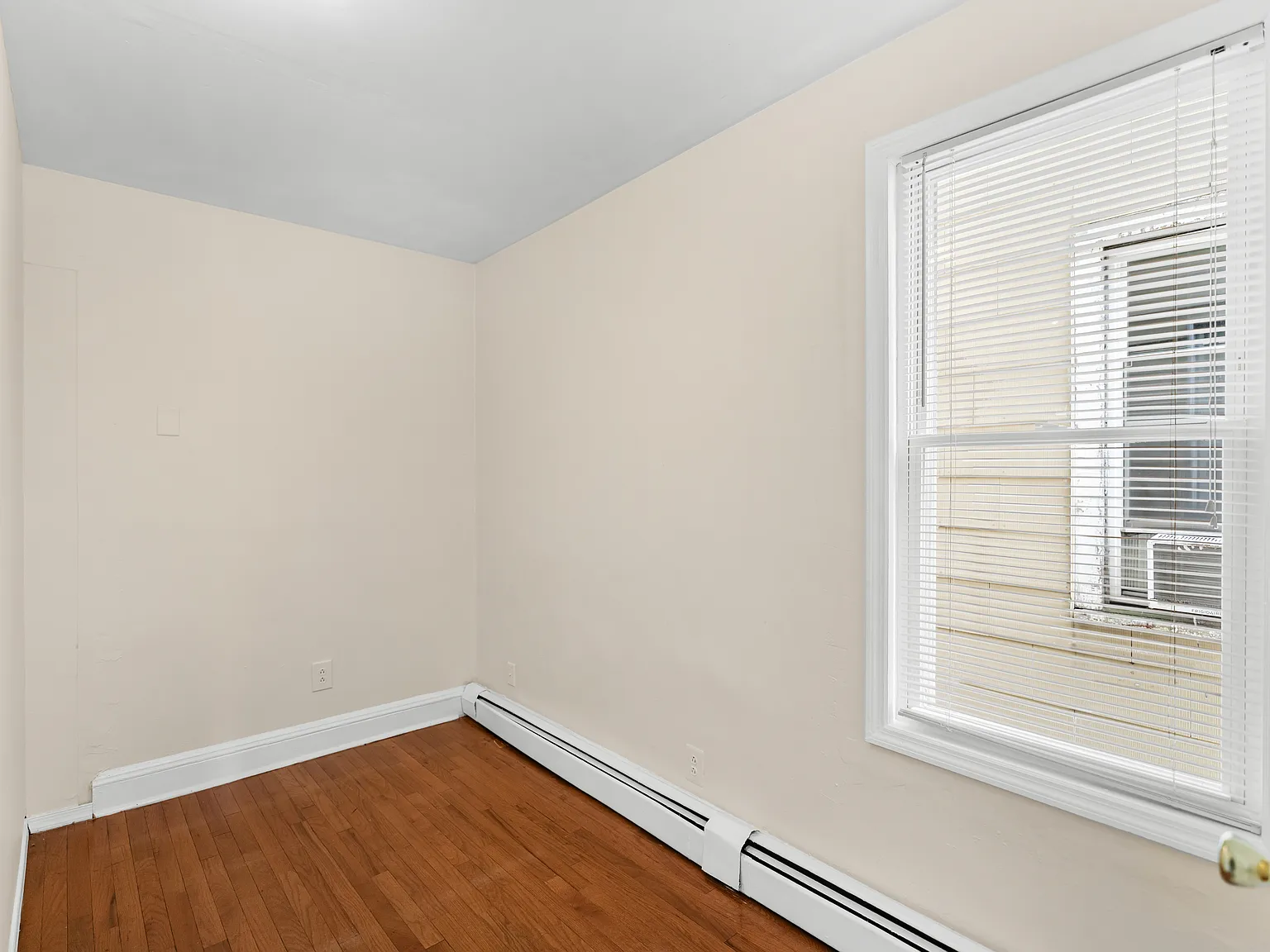 1 bed, 800 sqft, $1,895 — Photo 4