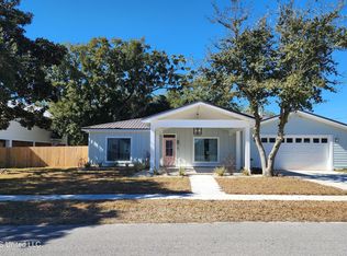 167 Oleander Dr, Gulfport, MS 39507