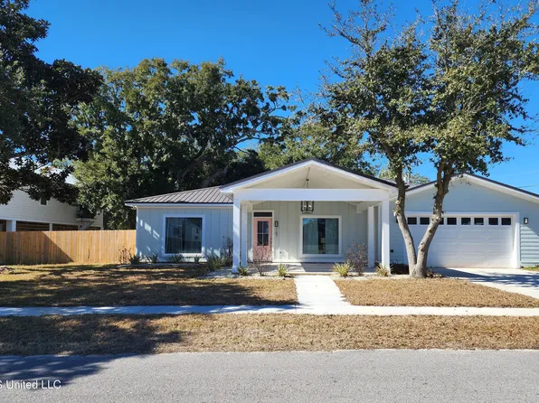 167 Oleander Dr, Gulfport, MS 39507
