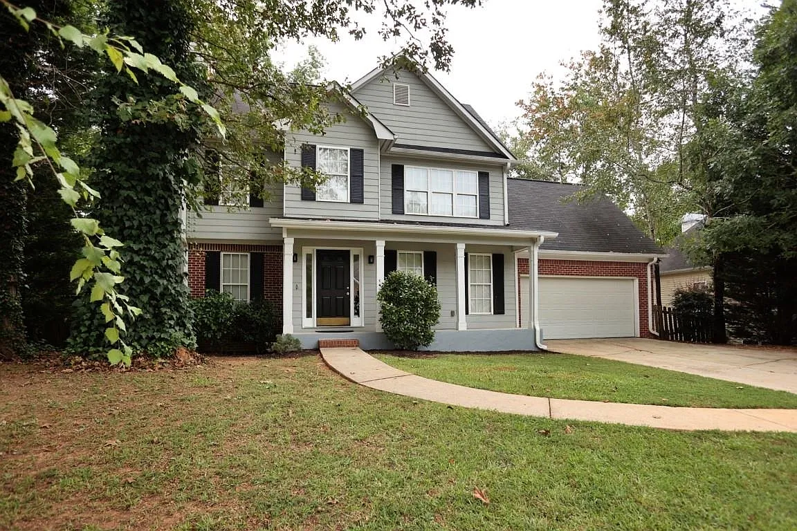 147 Ashton Dr photo 1