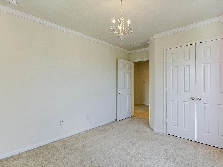 15623 Hanover Breeze Ln — Photo 24
