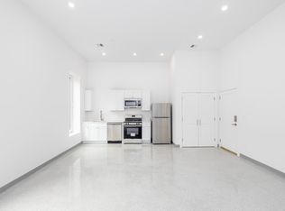 78-80 Middlesex St #102, Lowell, MA 01852