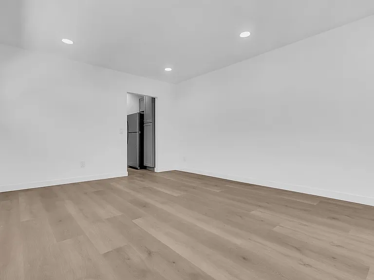 5518 Denker Ave — Photo 20