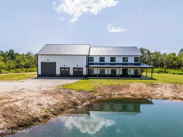 250 Pilchers Branch Road, Holly Ridge, NC 28445