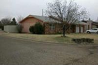 1st image of 401 La Salle Dr