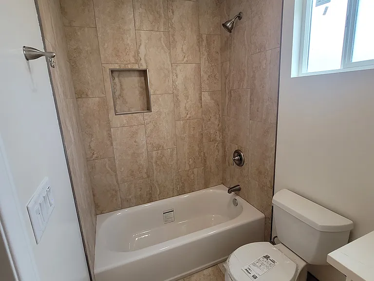 1046 N Banning Blvd #1048 — Photo 18
