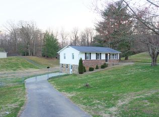 1549 Cascade Rd, Parrottsville, TN 37843