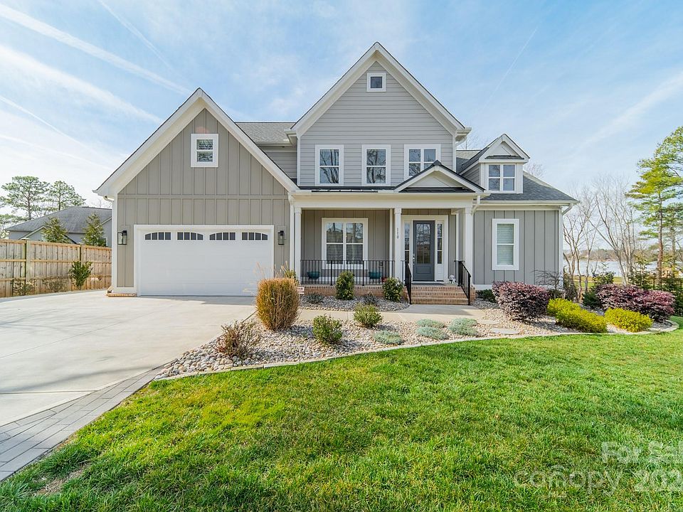 1st image of 110 Fairfax Ct