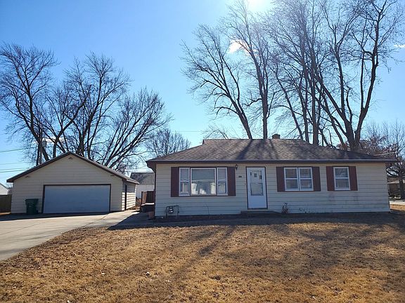 2nd image of 249 Marie Ave