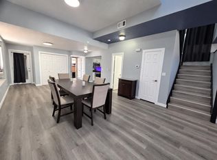 7828 Pinewood Dr NW, Albuquerque, NM 87120