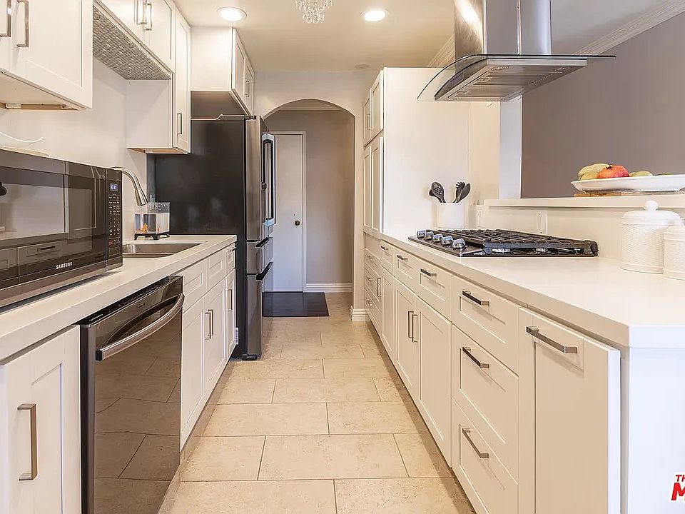 1st image of 3645 Westwood Blvd APT 102