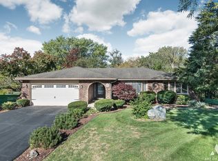 11230 Joyce Ln, Willow Springs, IL 60480