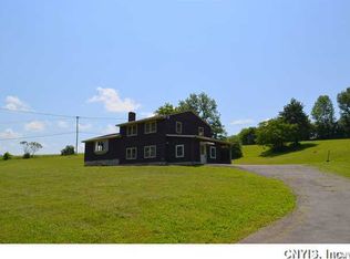 6921 Winchell Rd, Syracuse, NY 13209