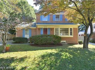 9719 Carriage Rd, Kensington, MD 20895