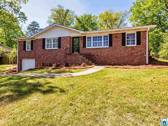 2nd image of 2308 Royal Knoll Ln