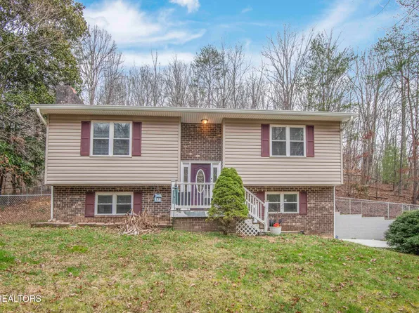 667 Hassler Mill Rd, Harriman, TN 37748