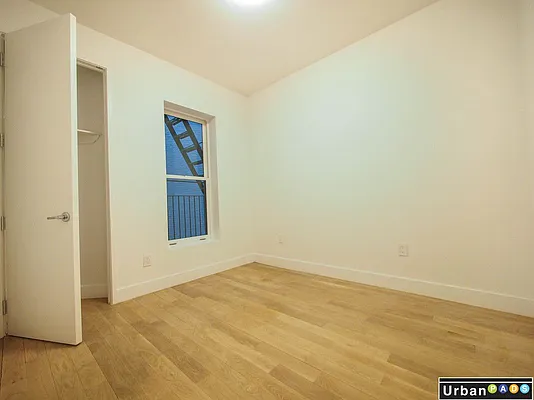 Rented by Aegis Realty Management Corp | media 30