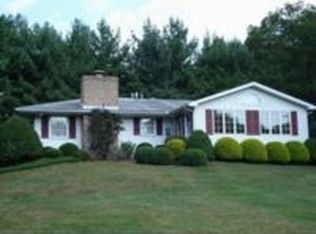 71 McElwee Rd, Dauphin, PA 17018